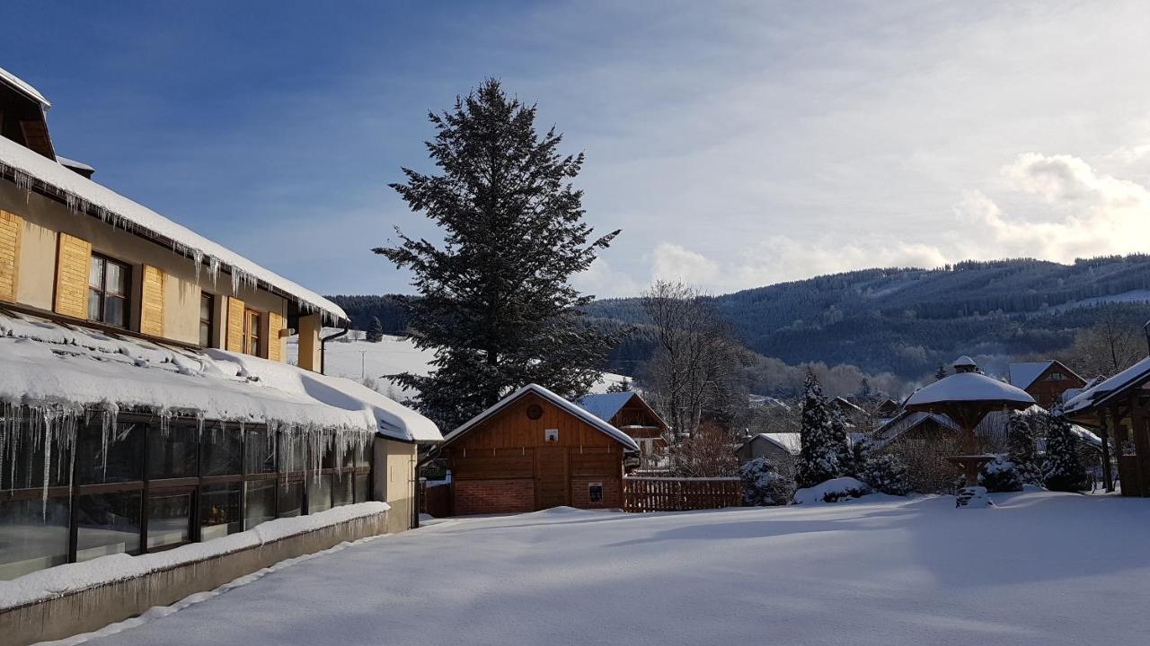 Hotel Stary Mlyn Jesionik Zewnętrze zdjęcie